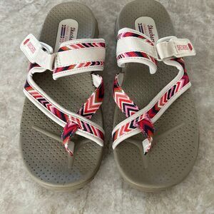 SKETCHERS Reggae Sandals Size 10